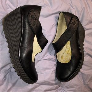 Black leather Fly London, Mary Jane wedges